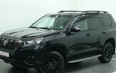 Toyota Land Cruiser Prado 150 рестайлинг 2, 2022 год, 6 656 000 рублей, 2 фотография
