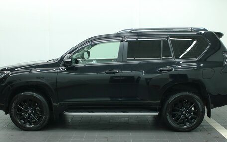 Toyota Land Cruiser Prado 150 рестайлинг 2, 2022 год, 6 656 000 рублей, 14 фотография