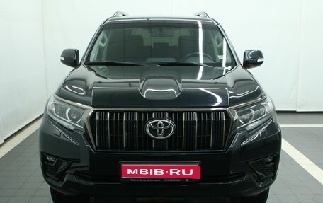 Toyota Land Cruiser Prado 150 рестайлинг 2, 2022 год, 6 656 000 рублей, 9 фотография