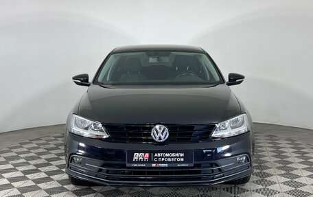 Volkswagen Jetta VI, 2017 год, 1 330 000 рублей, 2 фотография