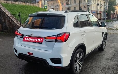 Mitsubishi ASX I рестайлинг, 2021 год, 2 200 000 рублей, 3 фотография