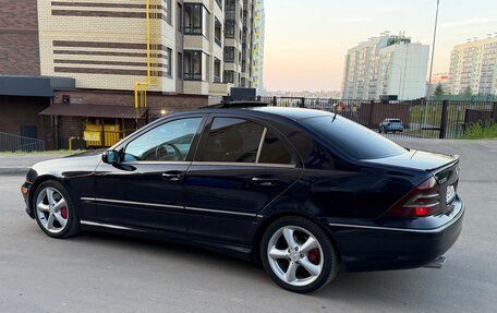 Mercedes-Benz C-Класс, 2004 год, 800 000 рублей, 7 фотография