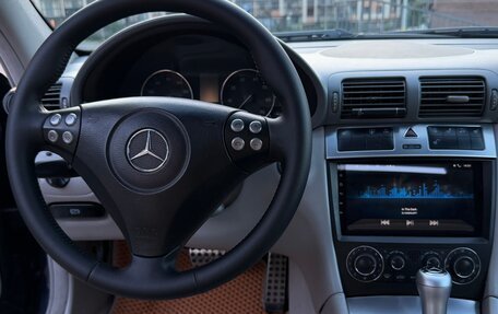 Mercedes-Benz C-Класс, 2004 год, 800 000 рублей, 17 фотография