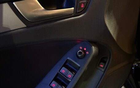 Audi A4, 2009 год, 930 000 рублей, 19 фотография