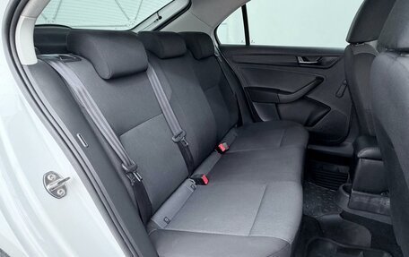 Skoda Rapid I, 2018 год, 1 379 000 рублей, 15 фотография
