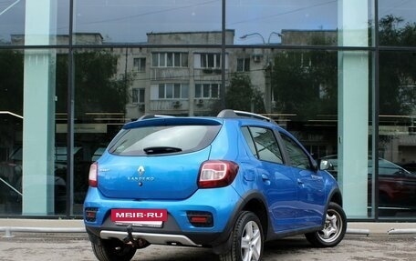 Renault Sandero II рестайлинг, 2017 год, 920 000 рублей, 5 фотография