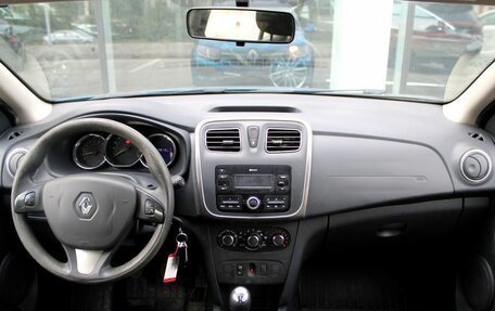 Renault Sandero II рестайлинг, 2017 год, 920 000 рублей, 11 фотография