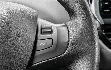 Peugeot 208 II, 2014 год, 779 900 рублей, 12 фотография