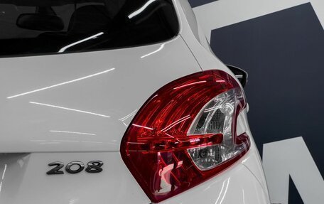 Peugeot 208 II, 2014 год, 779 900 рублей, 17 фотография