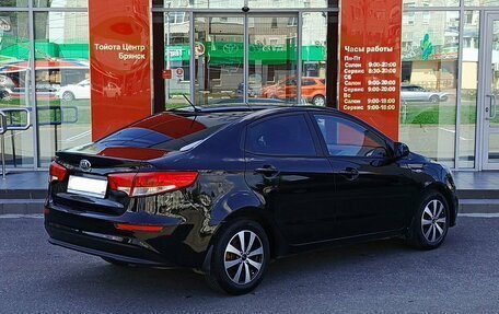 KIA Rio III рестайлинг, 2015 год, 880 000 рублей, 5 фотография