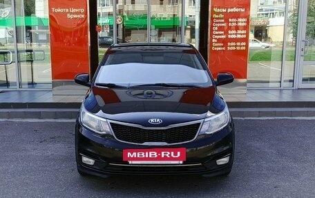 KIA Rio III рестайлинг, 2015 год, 880 000 рублей, 2 фотография