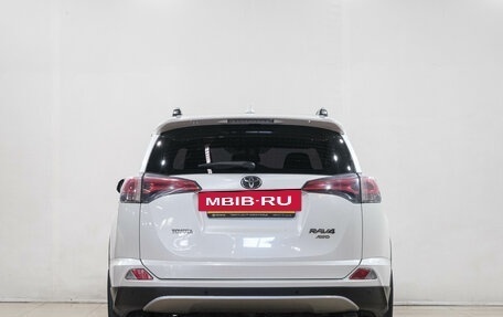 Toyota RAV4, 2016 год, 2 299 000 рублей, 6 фотография