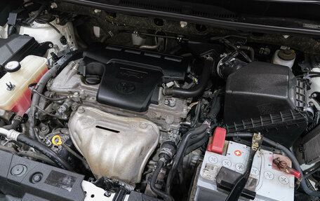 Toyota RAV4, 2016 год, 2 299 000 рублей, 40 фотография