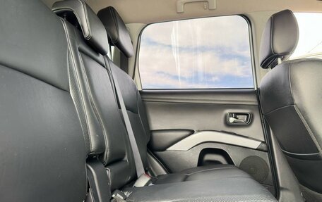 Mitsubishi Outlander III рестайлинг 3, 2011 год, 1 350 000 рублей, 4 фотография