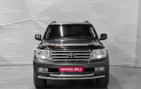 Toyota Land Cruiser 200, 2010 год, 2 750 000 рублей, 8 фотография