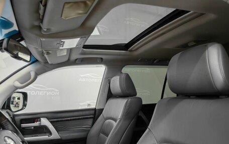 Toyota Land Cruiser 200, 2010 год, 2 750 000 рублей, 12 фотография
