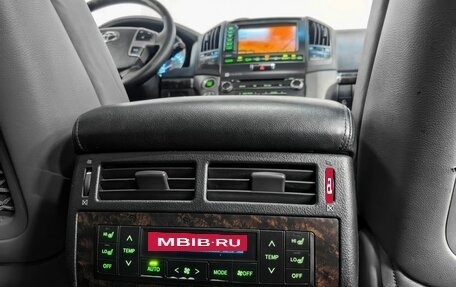 Toyota Land Cruiser 200, 2010 год, 2 750 000 рублей, 19 фотография