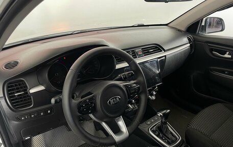 KIA Rio IV, 2018 год, 1 059 000 рублей, 9 фотография