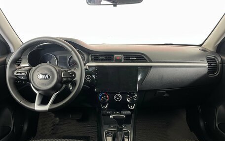 KIA Rio IV, 2018 год, 1 059 000 рублей, 10 фотография
