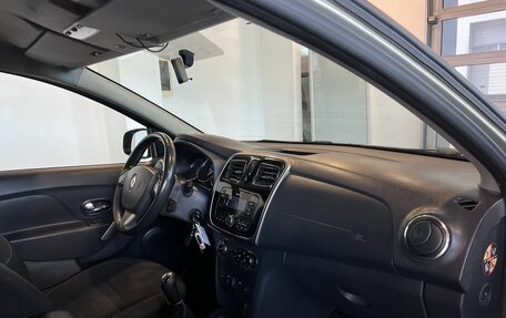 Renault Sandero II рестайлинг, 2017 год, 985 000 рублей, 12 фотография