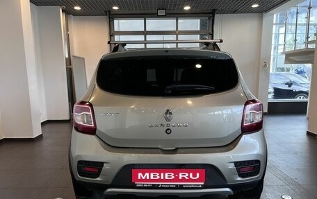 Renault Sandero II рестайлинг, 2017 год, 985 000 рублей, 4 фотография