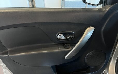 Renault Sandero II рестайлинг, 2017 год, 985 000 рублей, 21 фотография