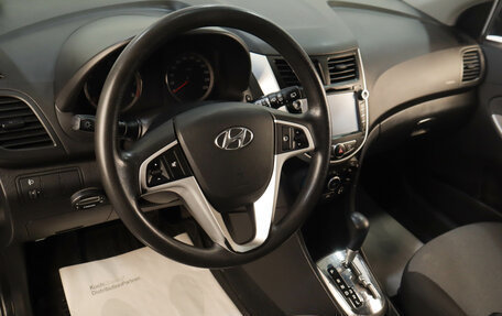 Hyundai Solaris II рестайлинг, 2012 год, 839 000 рублей, 9 фотография