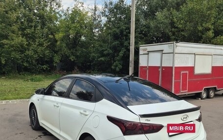 Hyundai Solaris II рестайлинг, 2019 год, 1 100 000 рублей, 2 фотография