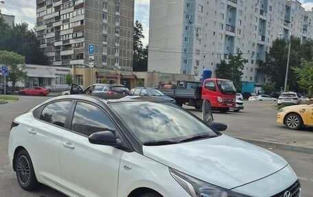 Hyundai Solaris II рестайлинг, 2019 год, 1 100 000 рублей, 8 фотография