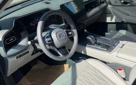 GAC GS8, 2024 год, 2 950 000 рублей, 5 фотография