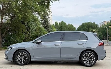 Volkswagen Golf VIII, 2022 год, 1 790 000 рублей, 3 фотография