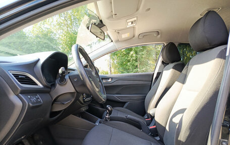 Hyundai Solaris II рестайлинг, 2019 год, 1 250 000 рублей, 20 фотография