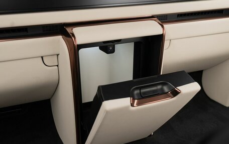 Lexus LM, 2024 год, 14 900 000 рублей, 32 фотография