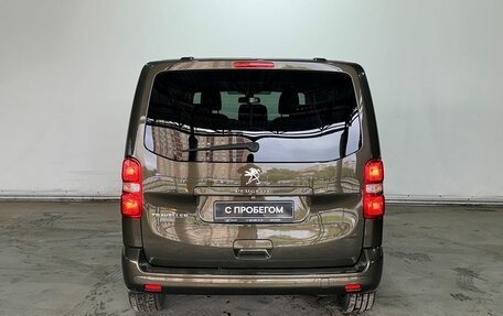 Peugeot Traveller I, 2018 год, 2 397 000 рублей, 5 фотография