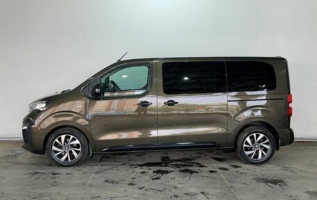 Peugeot Traveller I, 2018 год, 2 397 000 рублей, 8 фотография