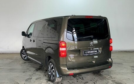 Peugeot Traveller I, 2018 год, 2 397 000 рублей, 6 фотография