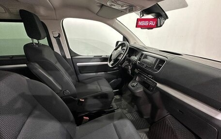Peugeot Traveller I, 2018 год, 2 397 000 рублей, 9 фотография