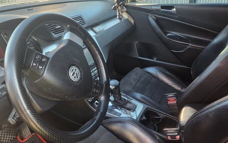 Volkswagen Passat B6, 2005 год, 550 000 рублей, 2 фотография