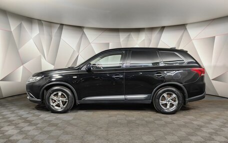 Mitsubishi Outlander III рестайлинг 3, 2018 год, 1 439 000 рублей, 5 фотография