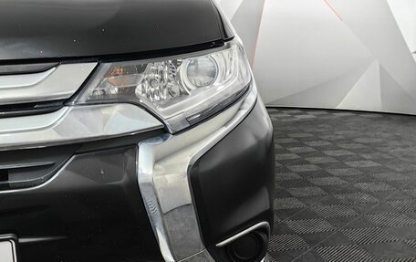 Mitsubishi Outlander III рестайлинг 3, 2018 год, 1 439 000 рублей, 10 фотография