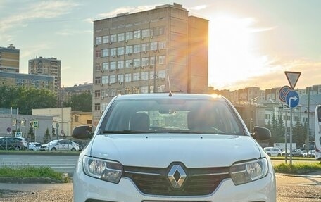 Renault Sandero II рестайлинг, 2019 год, 975 000 рублей, 1 фотография