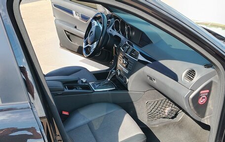 Mercedes-Benz C-Класс, 2013 год, 2 000 000 рублей, 8 фотография