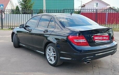 Mercedes-Benz C-Класс, 2013 год, 2 000 000 рублей, 4 фотография
