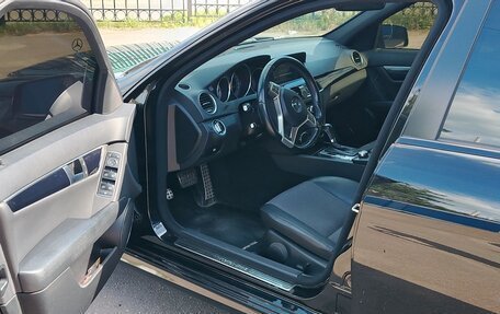 Mercedes-Benz C-Класс, 2013 год, 2 000 000 рублей, 10 фотография