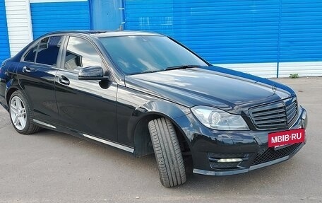 Mercedes-Benz C-Класс, 2013 год, 2 000 000 рублей, 2 фотография