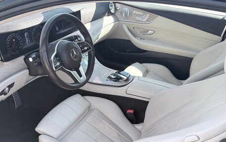 Mercedes-Benz E-Класс, 2018 год, 4 200 000 рублей, 13 фотография