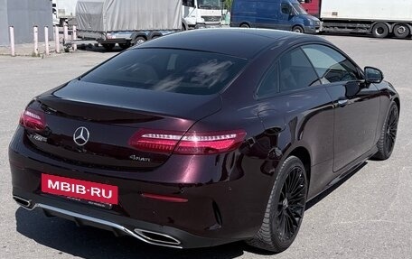 Mercedes-Benz E-Класс, 2018 год, 4 200 000 рублей, 12 фотография