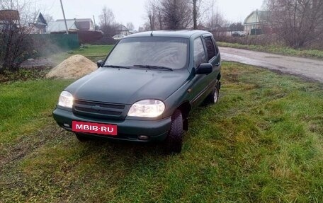 Chevrolet Niva I рестайлинг, 2005 год, 300 000 рублей, 11 фотография