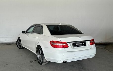 Mercedes-Benz E-Класс, 2011 год, 1 580 000 рублей, 6 фотография