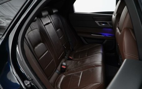 Jaguar XF II, 2016 год, 1 997 077 рублей, 7 фотография